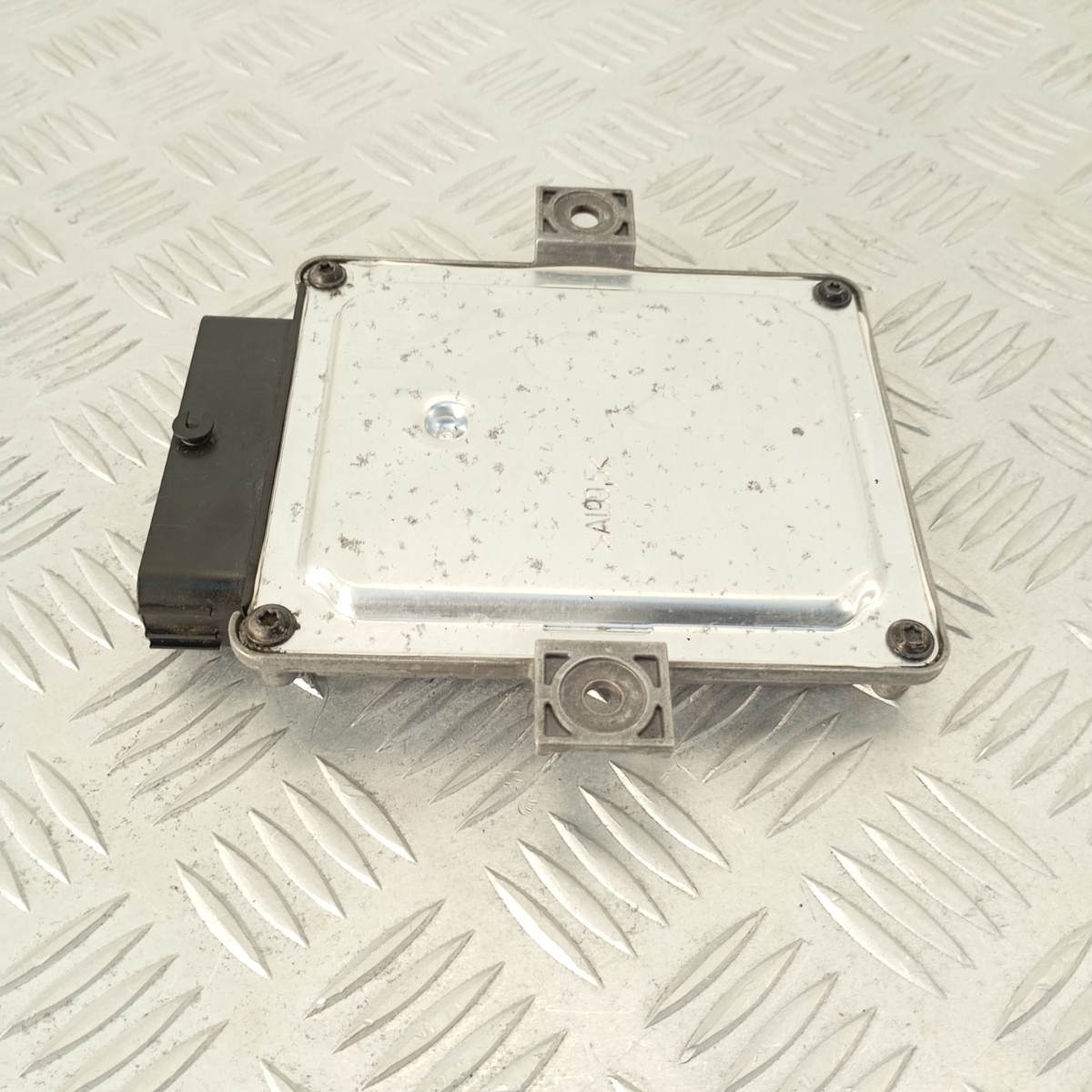 Centralina SCR AdBlue Audi Q7 Q8 A6 A8 A4 (B9) VW Touareg 4M0907355D - immagine 7