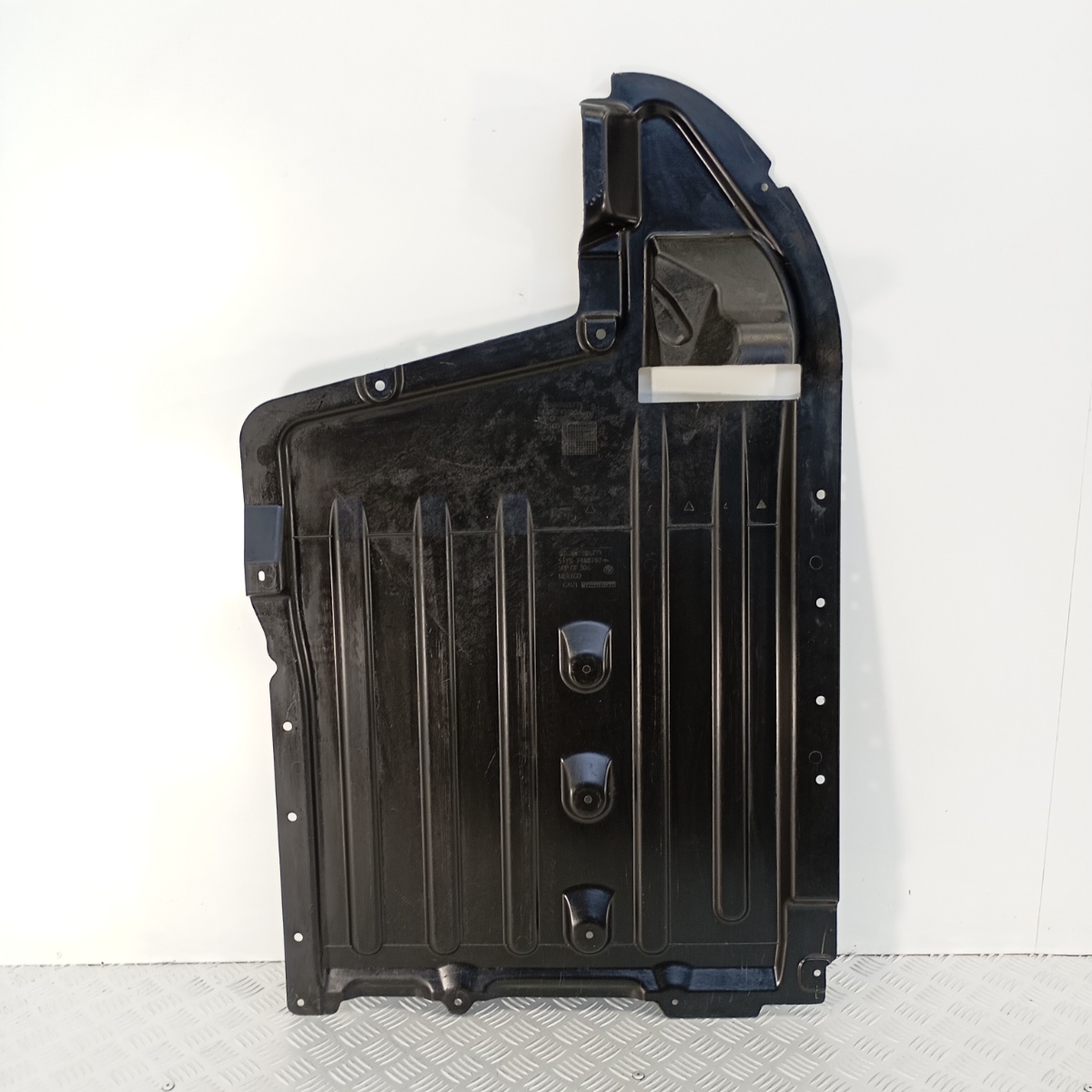 Rivestimento Sottoscocca Centrale BMW X5 X6 X7 G05 G06 G07 51757424884