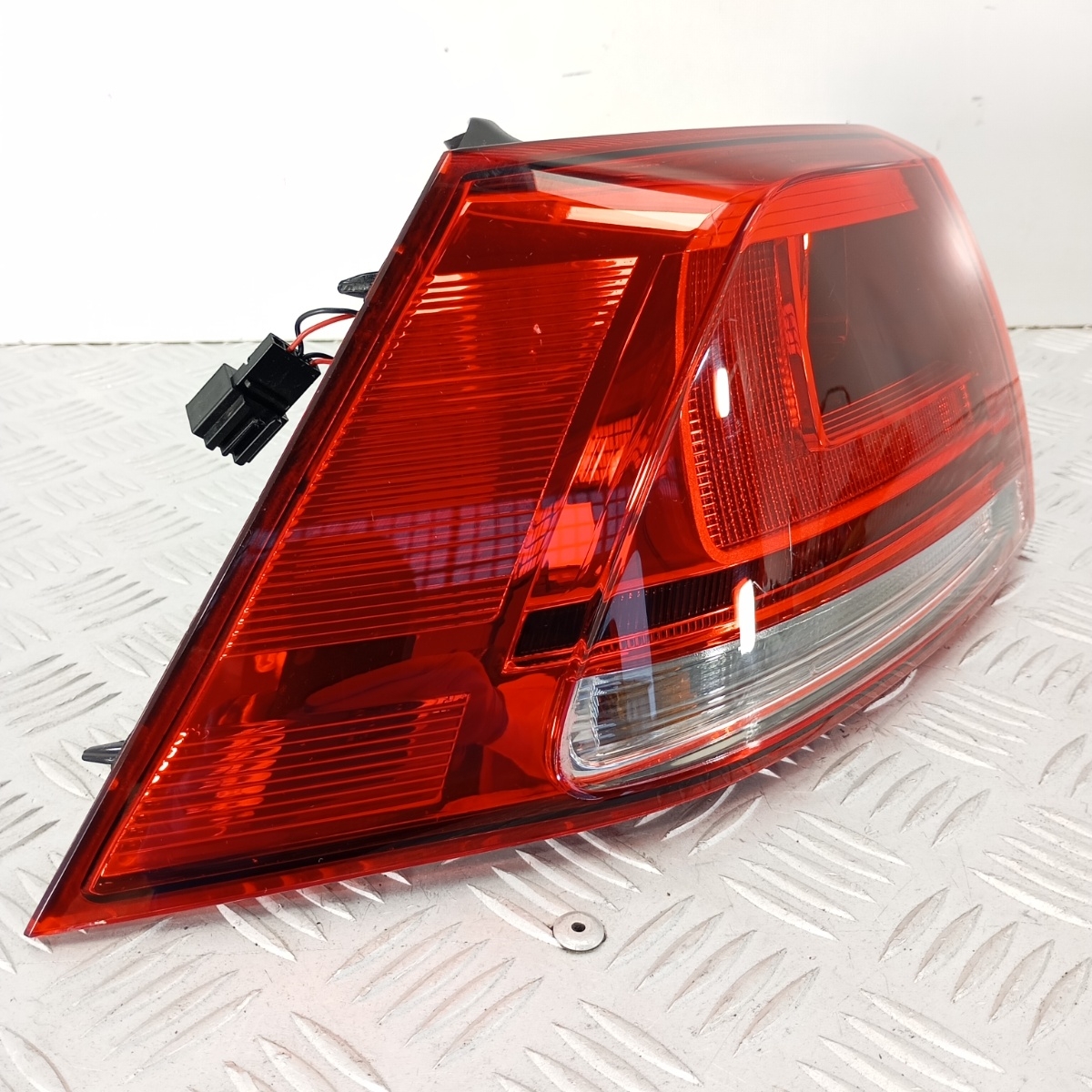 Fanale Posteriore Sinistro Esterno VW Golf 7 2016  5G0945095P