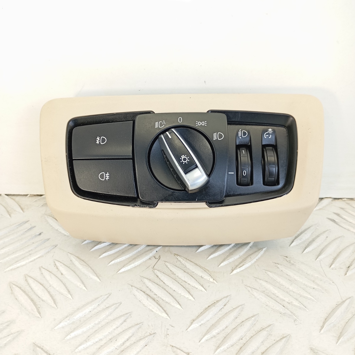 Modulo Comando Luci Fari Sinistro BMW Serie 2 F45- 9311729-04 Beige
