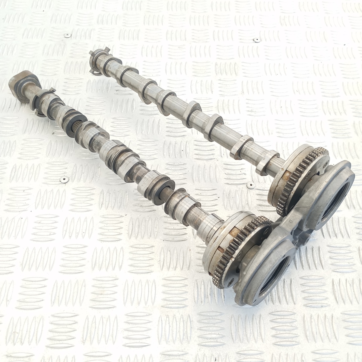 Coppia Alberi a Camme Audi A4 B8 1.8 TFSI Benzina – OEM 06L103166D