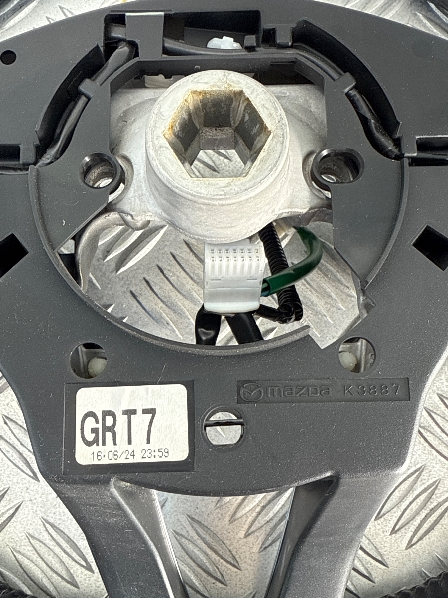 Volante Multifunzione Mazda 6 III berlina GJ/GL Paddle K3887 - immagine 4