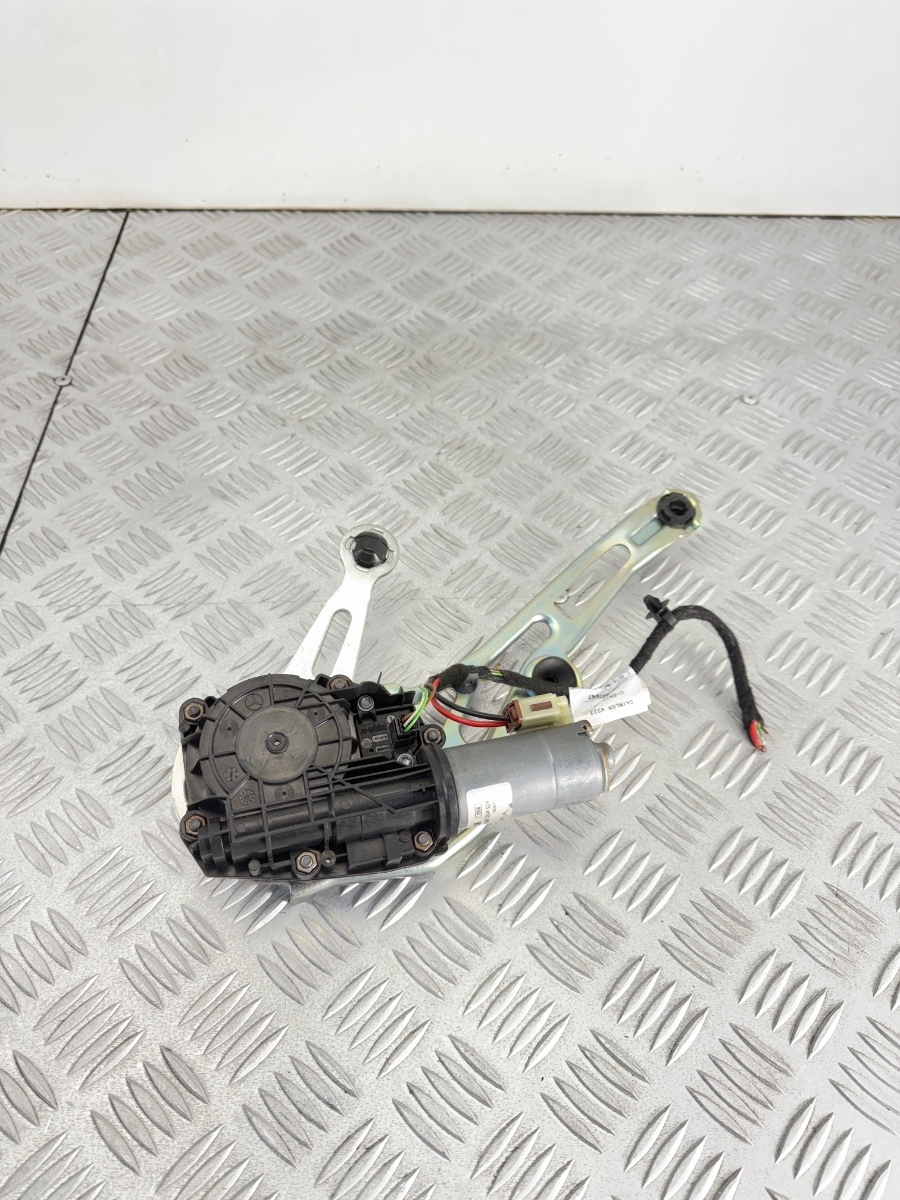 Motorino Apertura Bagagliaio Mercedes Classe S W222 AMG A2228200442