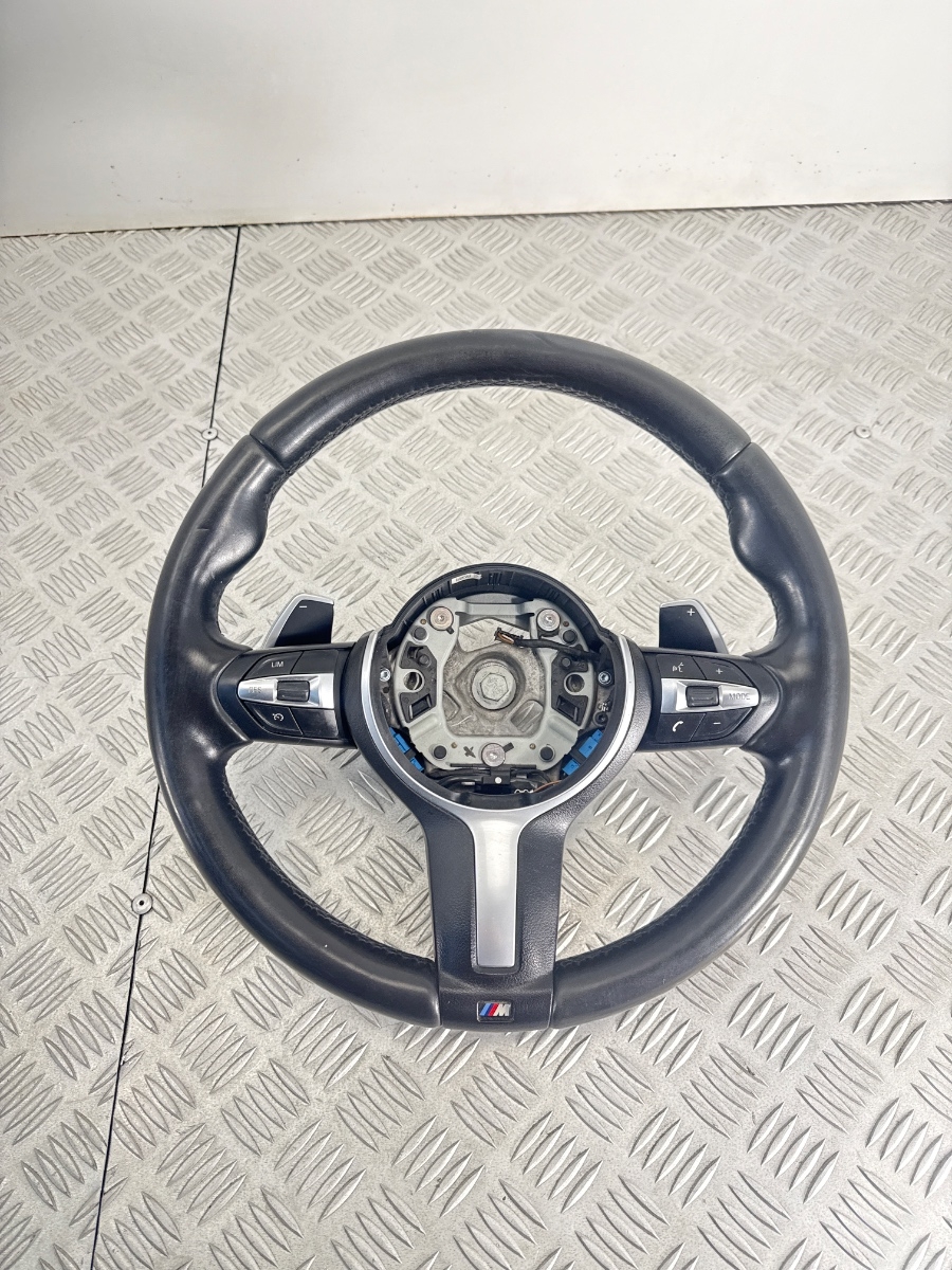 Volante M Sport BMW X5 X6 F15 F16 Paddle Shift 307991064001AC