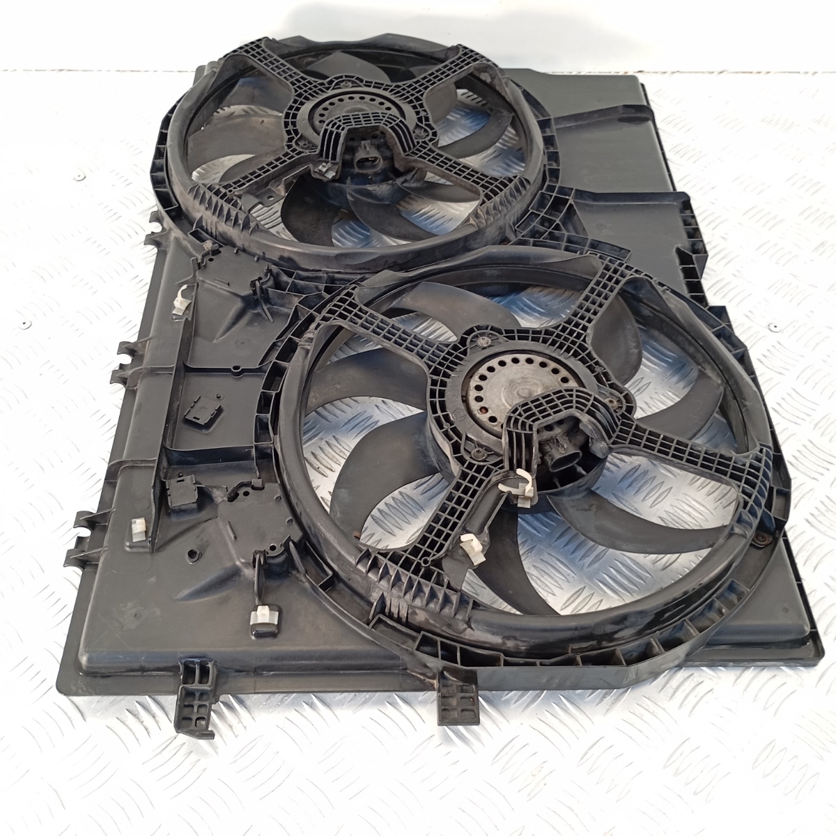 Gruppo Elettroventole Radiatore Fiat Ducato 2.3 Multijet 1344775080 BEHR - immagine 9