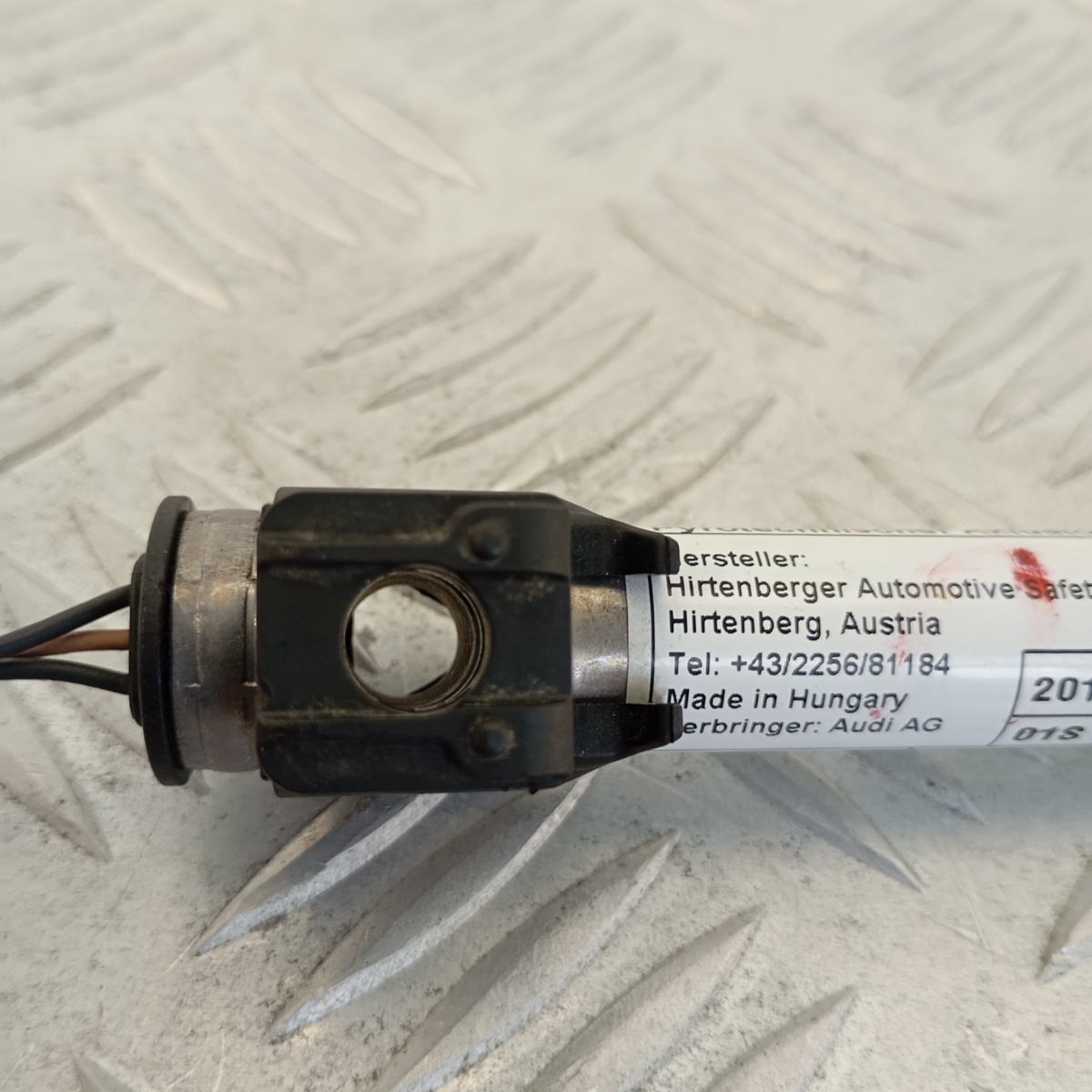Attuatore Pirotecnico Cofano Audi Q5 FY SQ5 Sportback 80A823823 - immagine 10