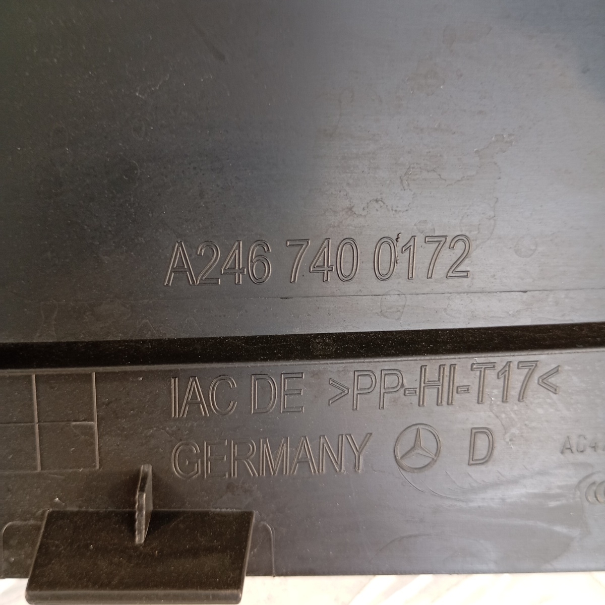 Copertura Interna Portellone Mercedes A B GLA CLA A2467400172 - immagine 6