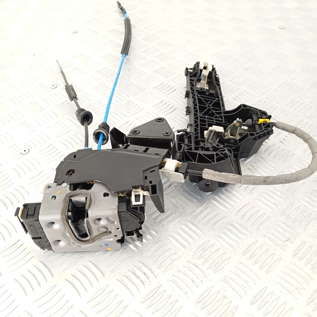 Serratura Posteriore Sinistra MERCEDES Classe A B C E CLA GLA A2047302735