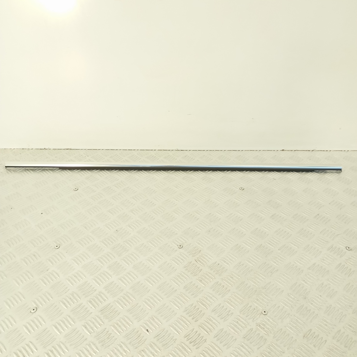 Profilo Finestrino Posteriore Sinistro Audi Q7 SQ7 4M08537633Q7 - immagine 6