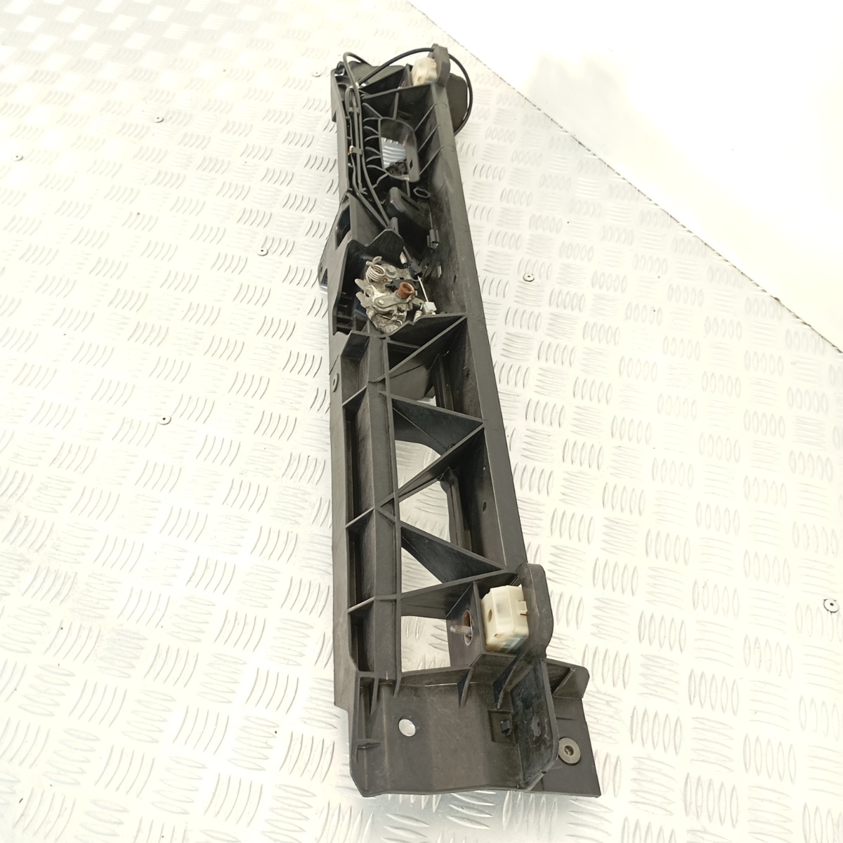 Batticofano Paraurti Anteriore Peugeot 3008 II C5 DS7 9824055880-01 - immagine 10
