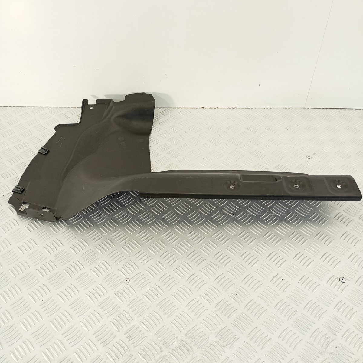 Carter Sottoscocca Posteriore Sinistro Alfa Stelvio 2021 OEM 50555608 - immagine 9