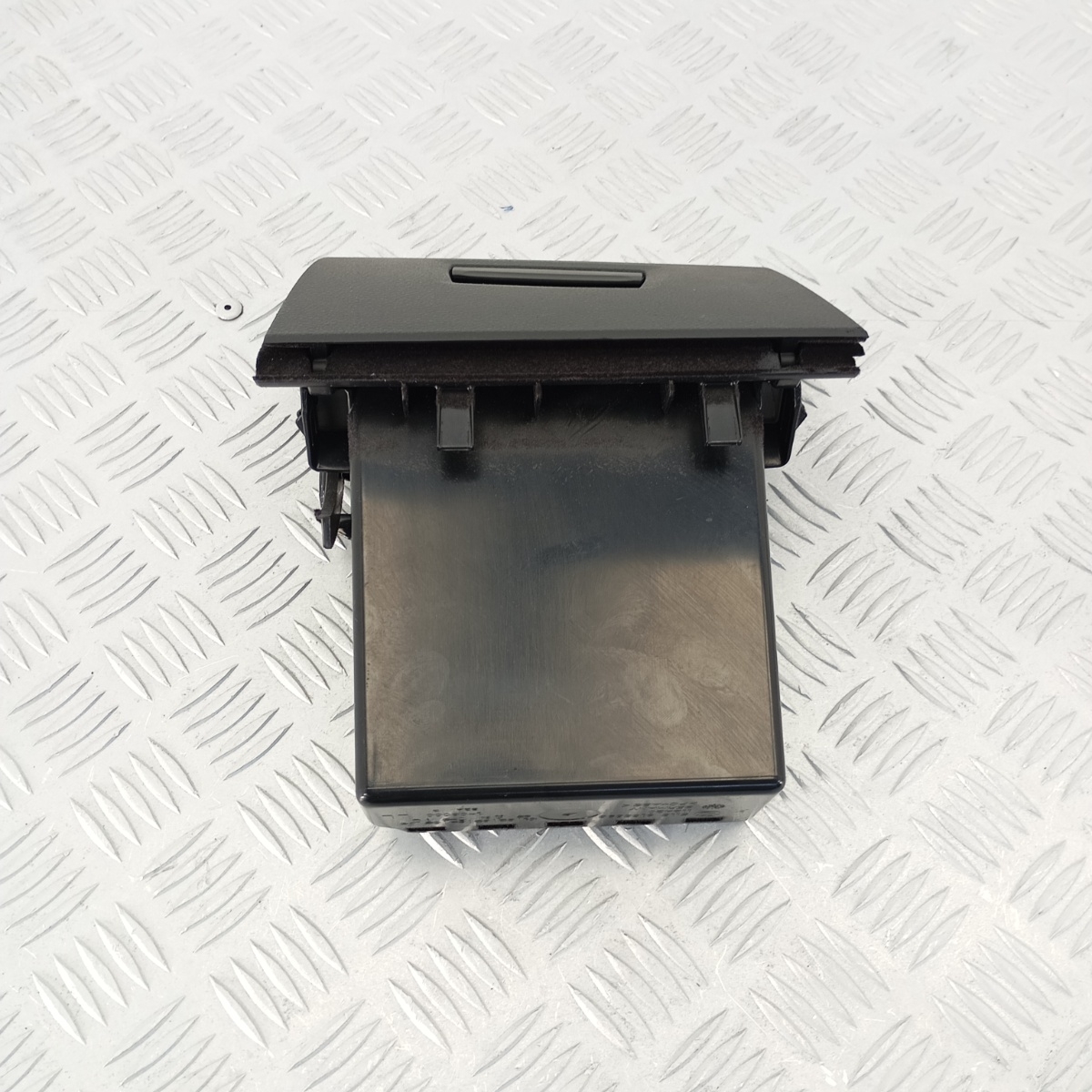 Cassetto Vano Portaoggetti BMW Serie 5 F10 F11 OEM 51169166696 - immagine 3