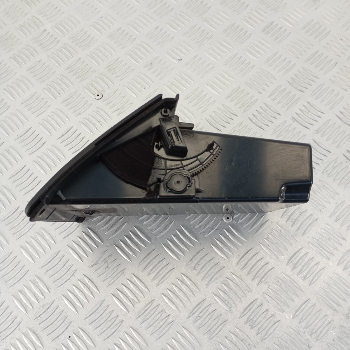 Cassetto Vano Portaoggetti BMW Serie 5 F10 F11 OEM 51169166696 - immagine 7