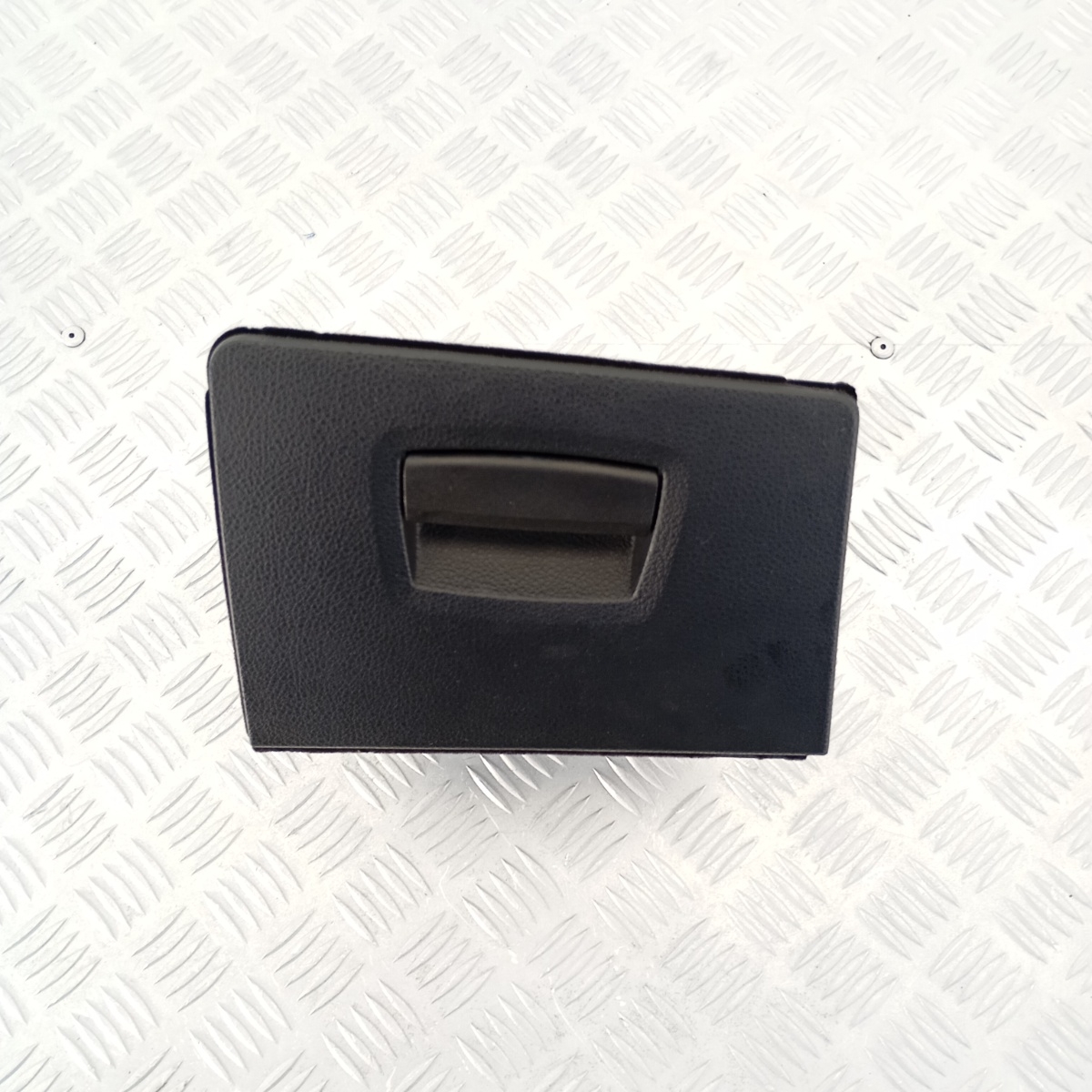 Cassetto Vano Portaoggetti BMW Serie 5 F10 F11 OEM 51169166696 - immagine 9