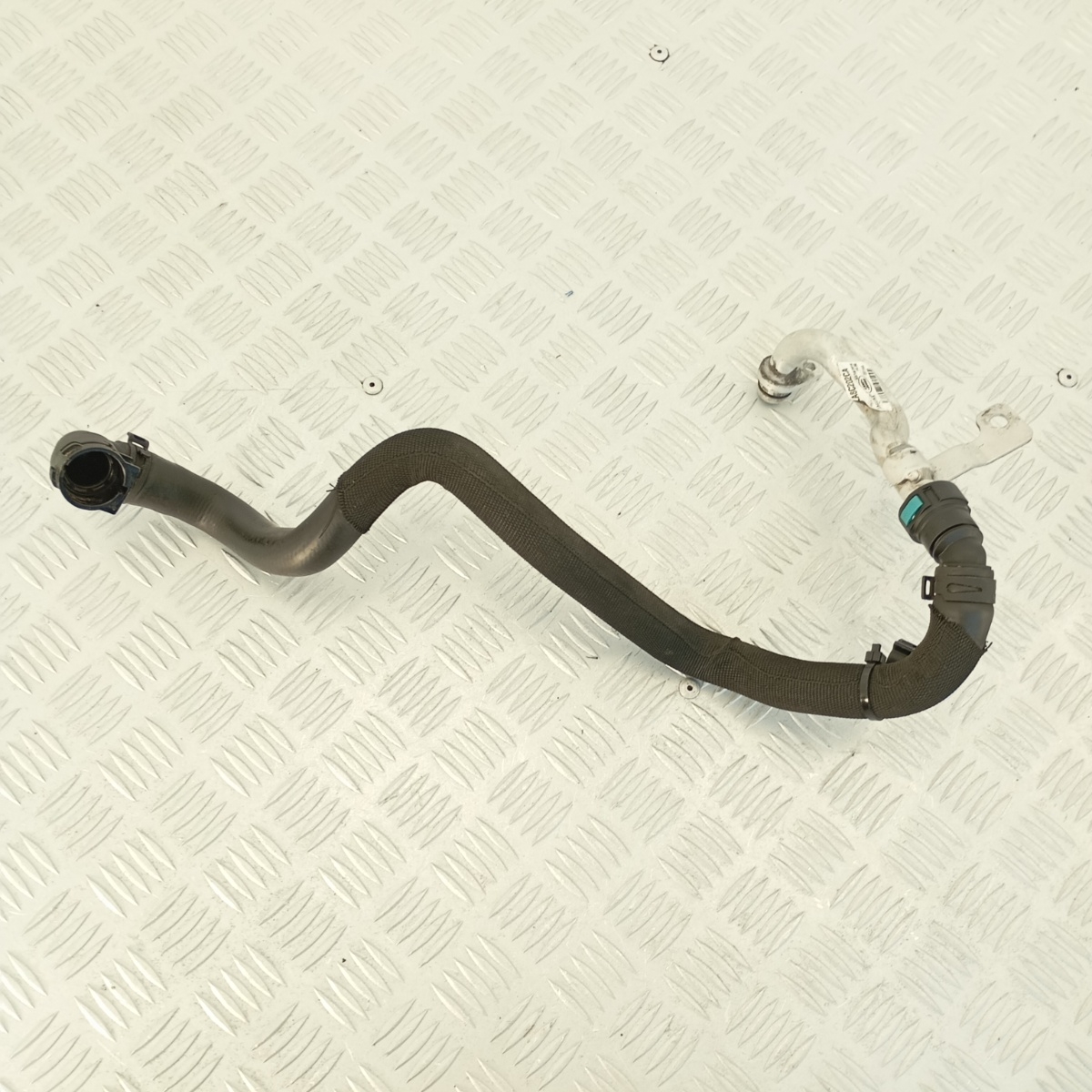 Tubo Acqua Motore Jaguar 3.0D XF F-Pace RR L494 SDV6 FPLA8C481CE - immagine 3