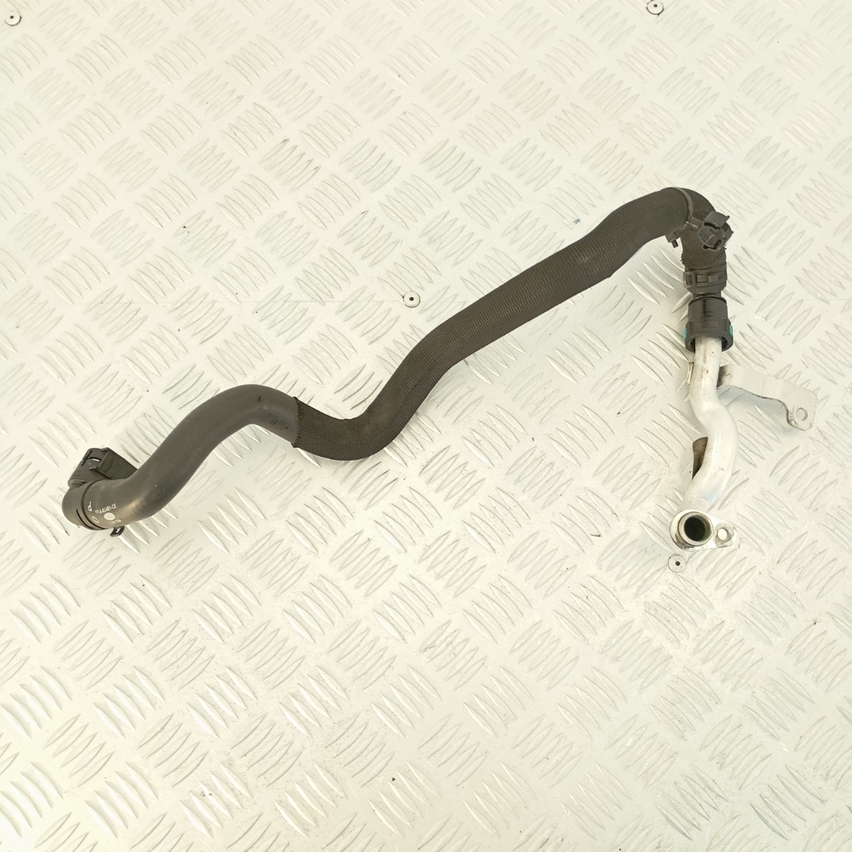 Tubo Acqua Motore Jaguar 3.0D XF F-Pace RR L494 SDV6 FPLA8C481CE - immagine 2