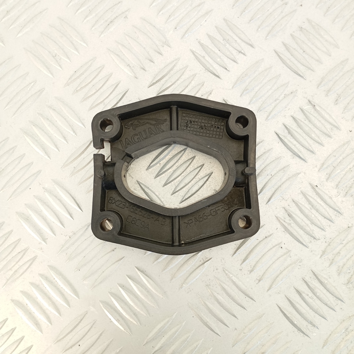 Supporto Attuatore Cofano Attivo Jaguar XF XJ X250 8X23-16E628-AB - immagine 5