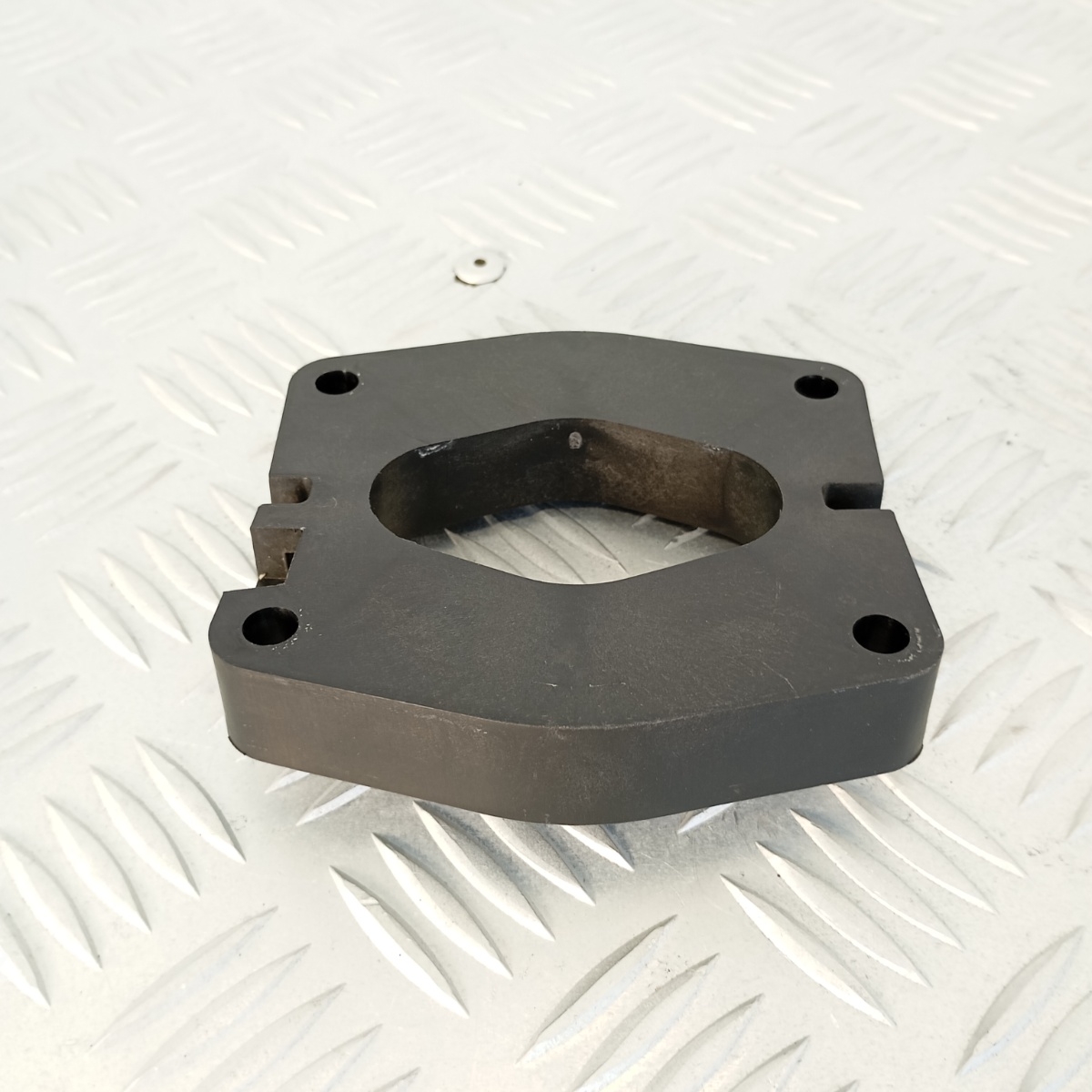 Supporto Attuatore Cofano Attivo Jaguar XF XJ X250 8X23-16E628-AB - immagine 3