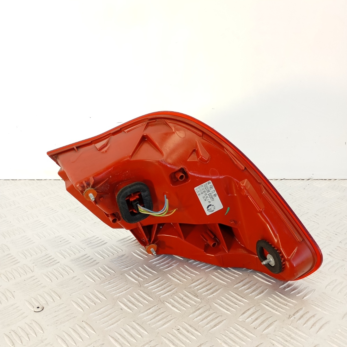 Stop Posteriore Laterale Destro BMW F01 F04 2010 OEM 7182198 - immagine 3