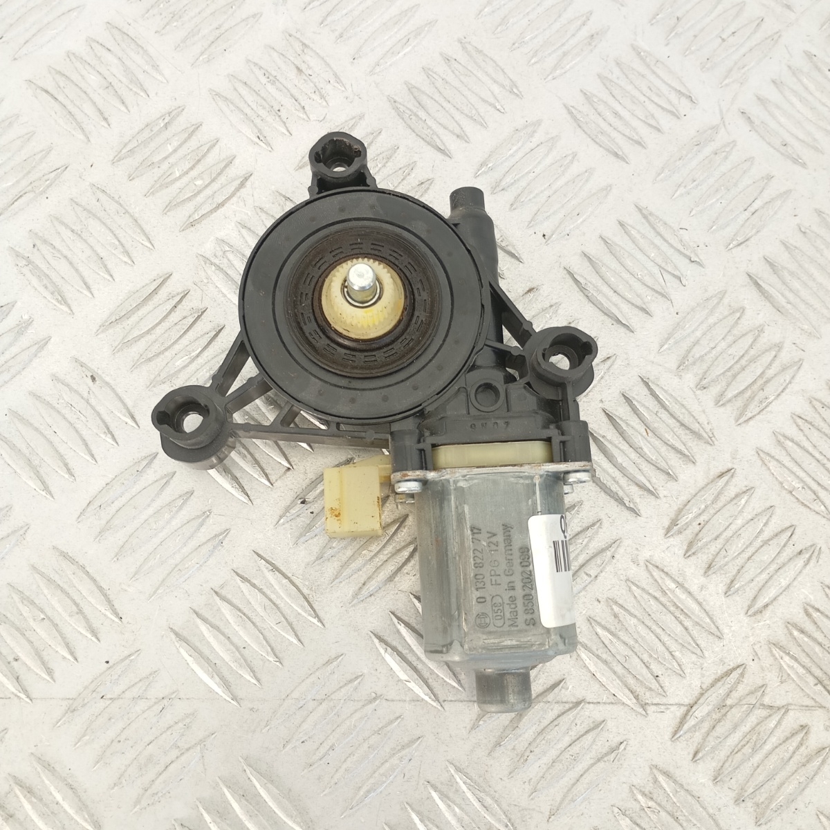 Motorino Alzacristalli Anteriore Sinistro VW Golf 7 Audi A3 5Q0959801B - immagine 2