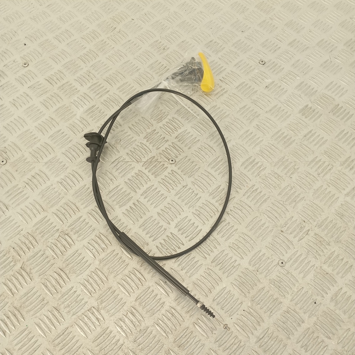 Cavo Comando Cofano Motore Iveco Daily VI 2014–2023 5801899747 - immagine 3