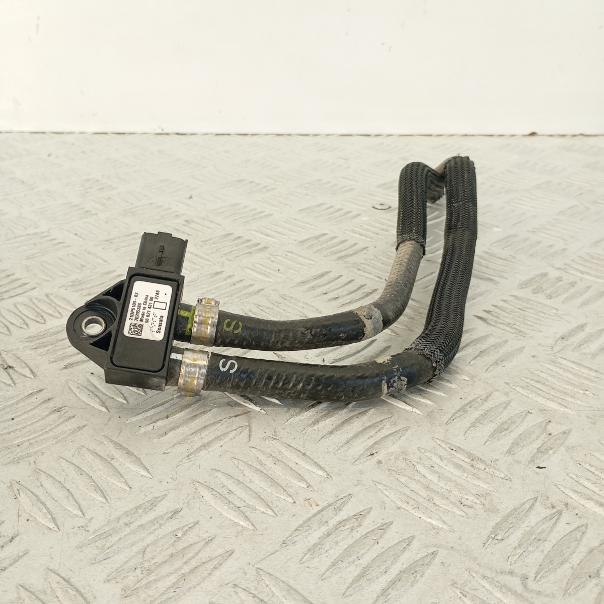 Sensore Pressione DPF Peugeot Citroën 1.6 2.0 HDi 9662143180 - immagine 2