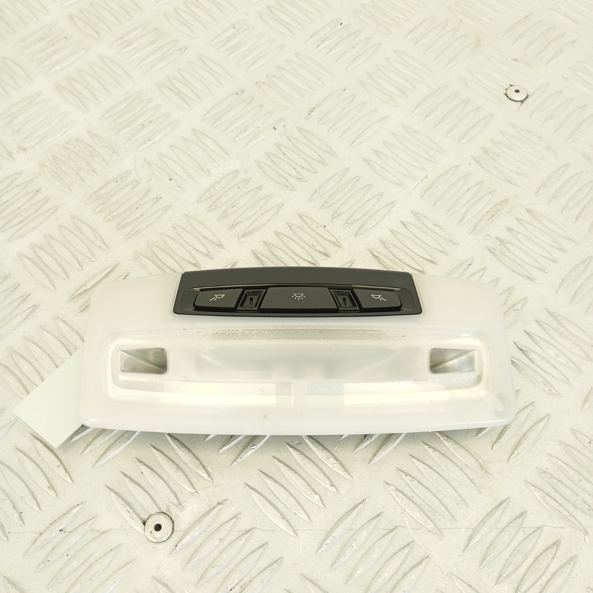 Plafoniera LED Posteriore BMW Serie 2 F45 / F46 OEM 179349-00 - immagine 3