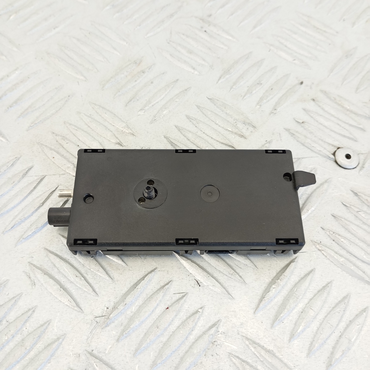Modulo Amplificatore Antenna BMW F45 F46 X1 F48 2015 OEM 9286370 - immagine 2