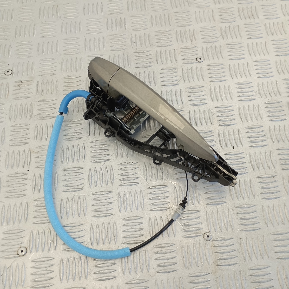 Maniglia Porta Anteriore Destra BMW Serie 2 F45 OEM 7401210 - immagine 3