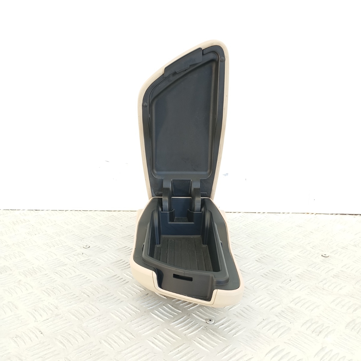 Bracciolo Centrale BMW Serie 2 F45 Active Tourer 2015 1296888 - immagine 8