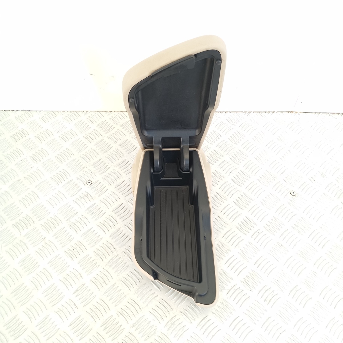 Bracciolo Centrale BMW Serie 2 F45 Active Tourer 2015 1296888 - immagine 9
