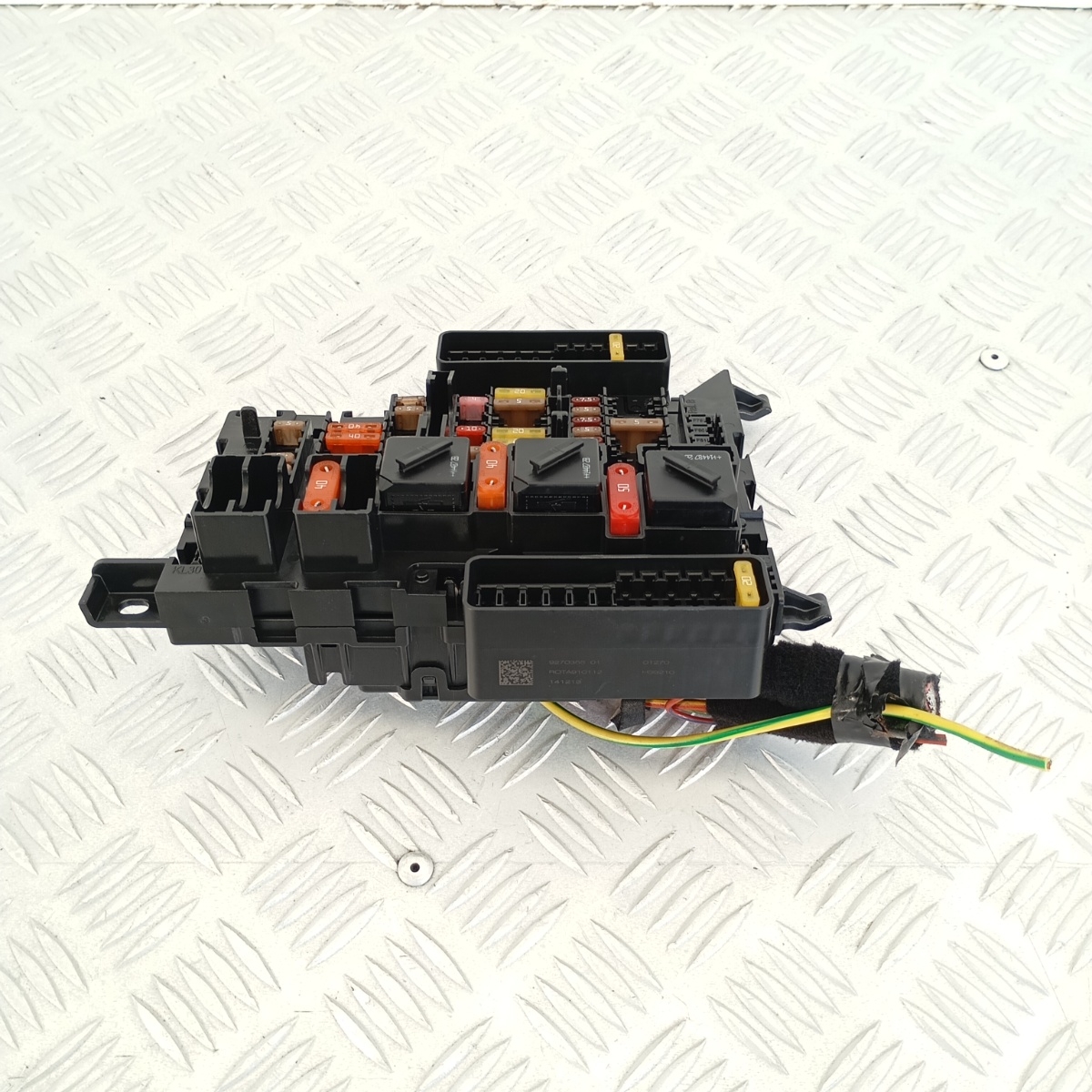 Scatola Fusibili Abitacolo BMW Serie 2 F45 F46 MINI OEM 61149270354 - immagine 3