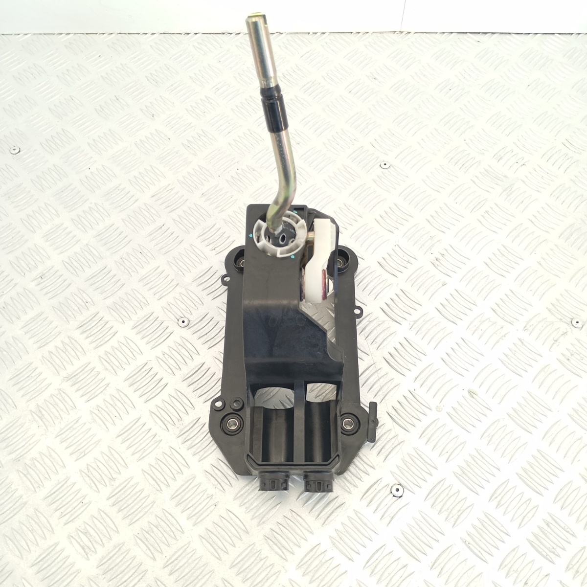 Leva cambio manuale originale BMW Serie 2 Active Tourer F45 (2014–2018) - immagine 6