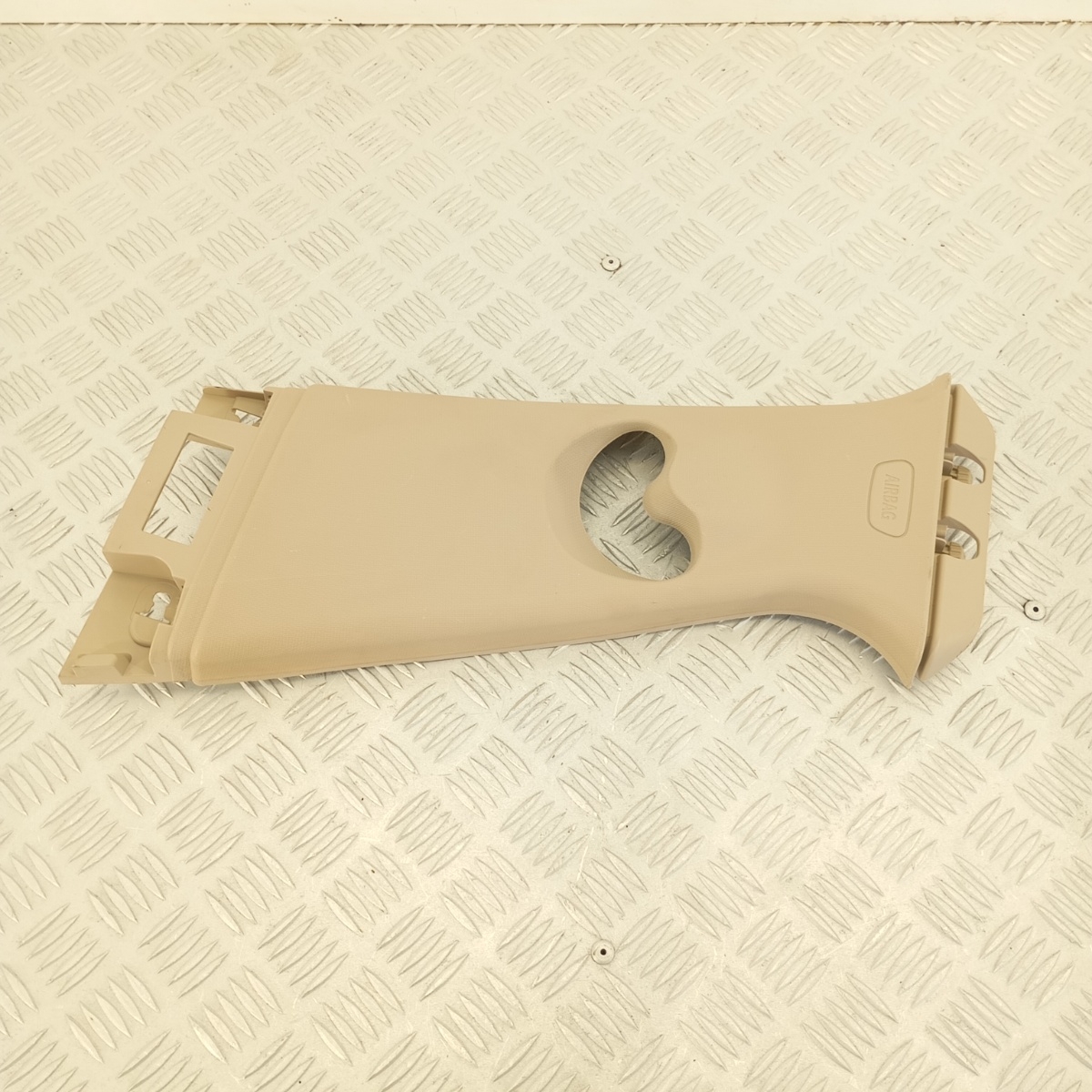 Rivestimento Montante Anteriore Sinistro BMW Serie 2 F45 OEM 51457298665 Beige - immagine 2