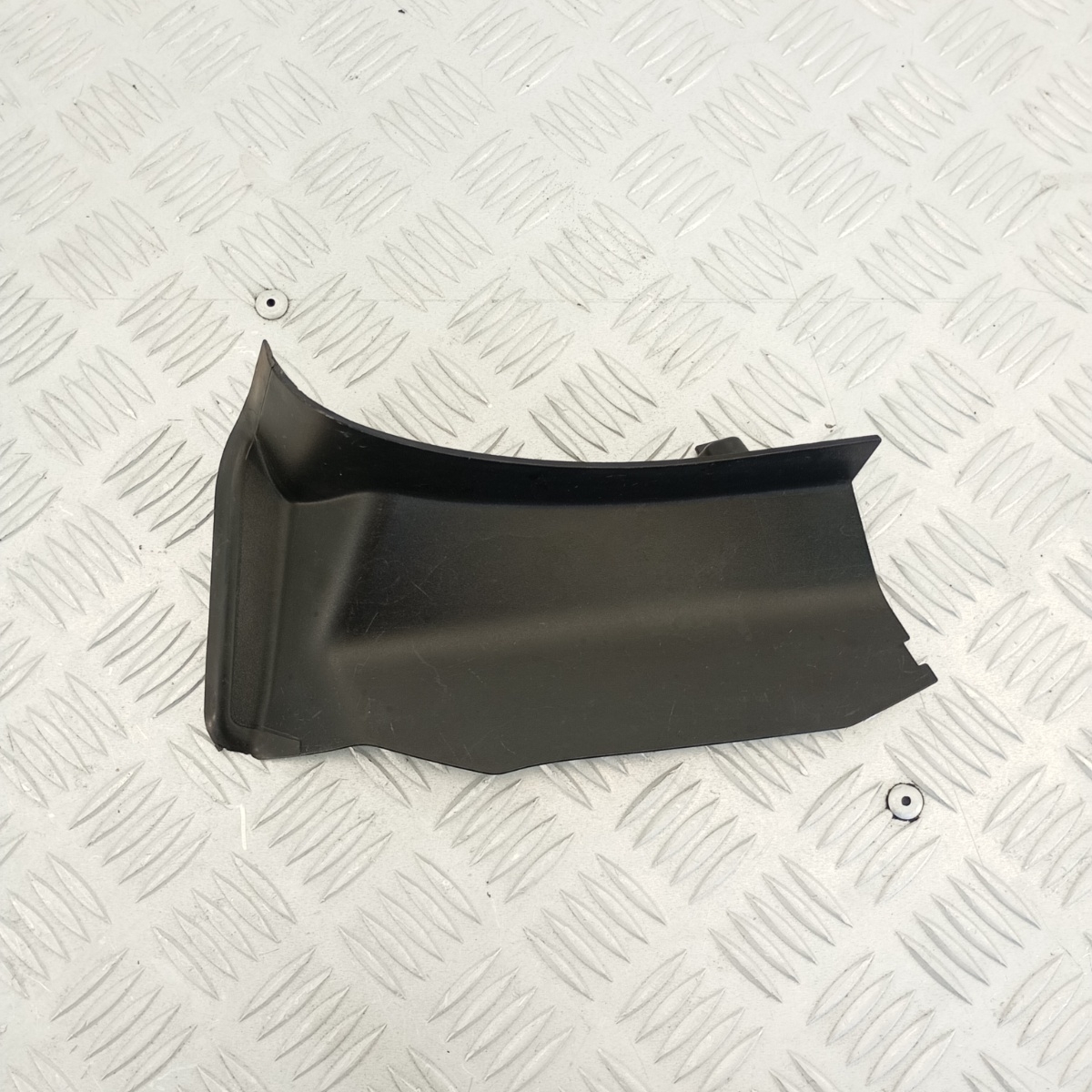 Cornice Fanale Posteriore Sinistro BMW Serie 2 F45 OEM 7297407 - immagine 2