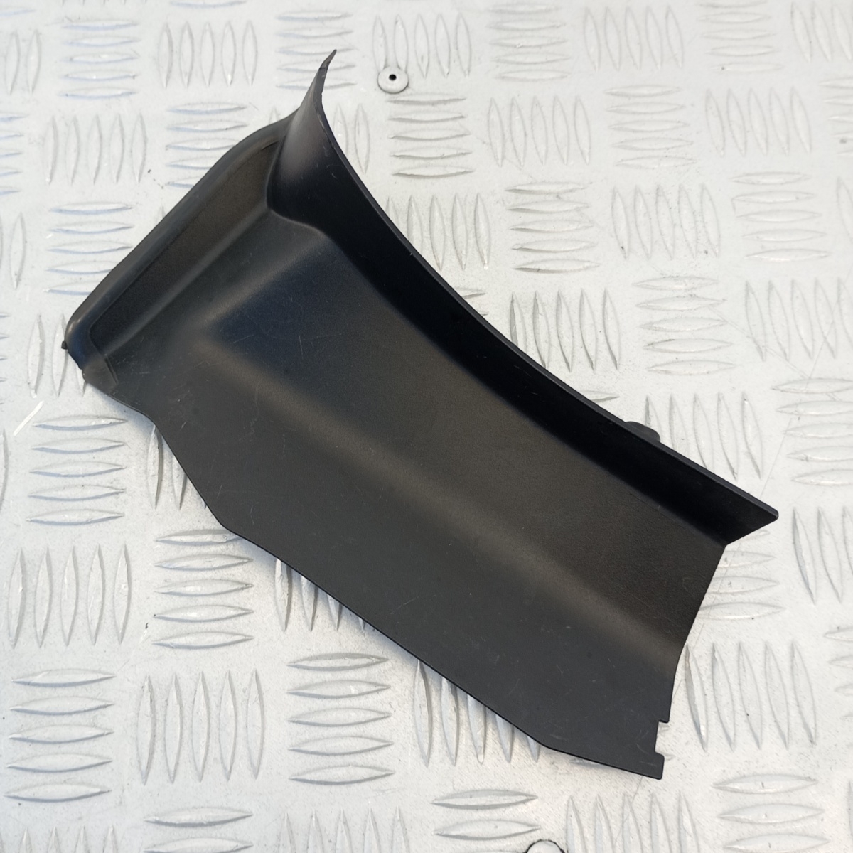Cornice Fanale Posteriore Sinistro BMW Serie 2 F45 OEM 7297407 - immagine 4