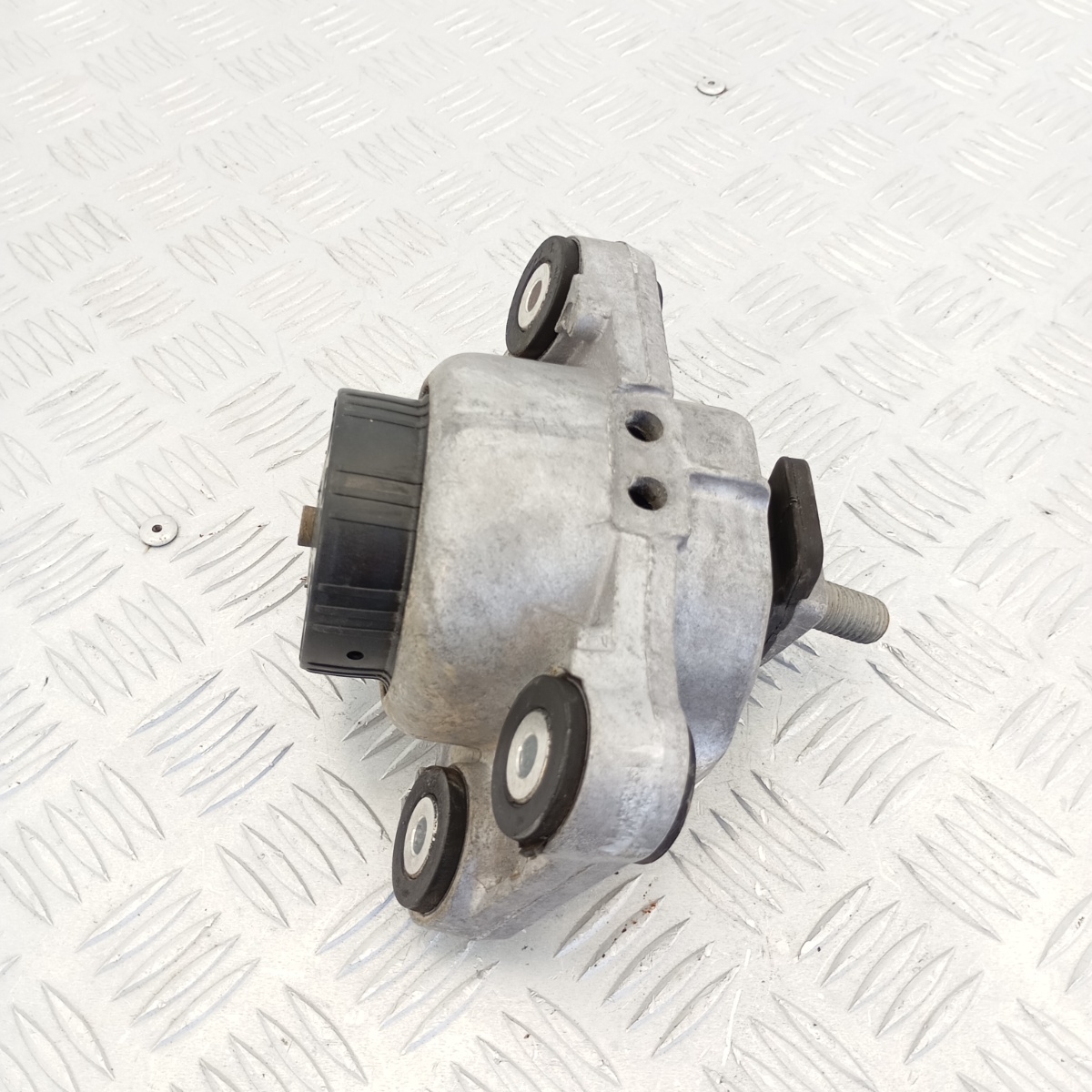 Supporto motore anteriore sinistro Land Rover Range Rover Sport 3.0D 2012-2021 FPLA-6A003-BA - immagine 2