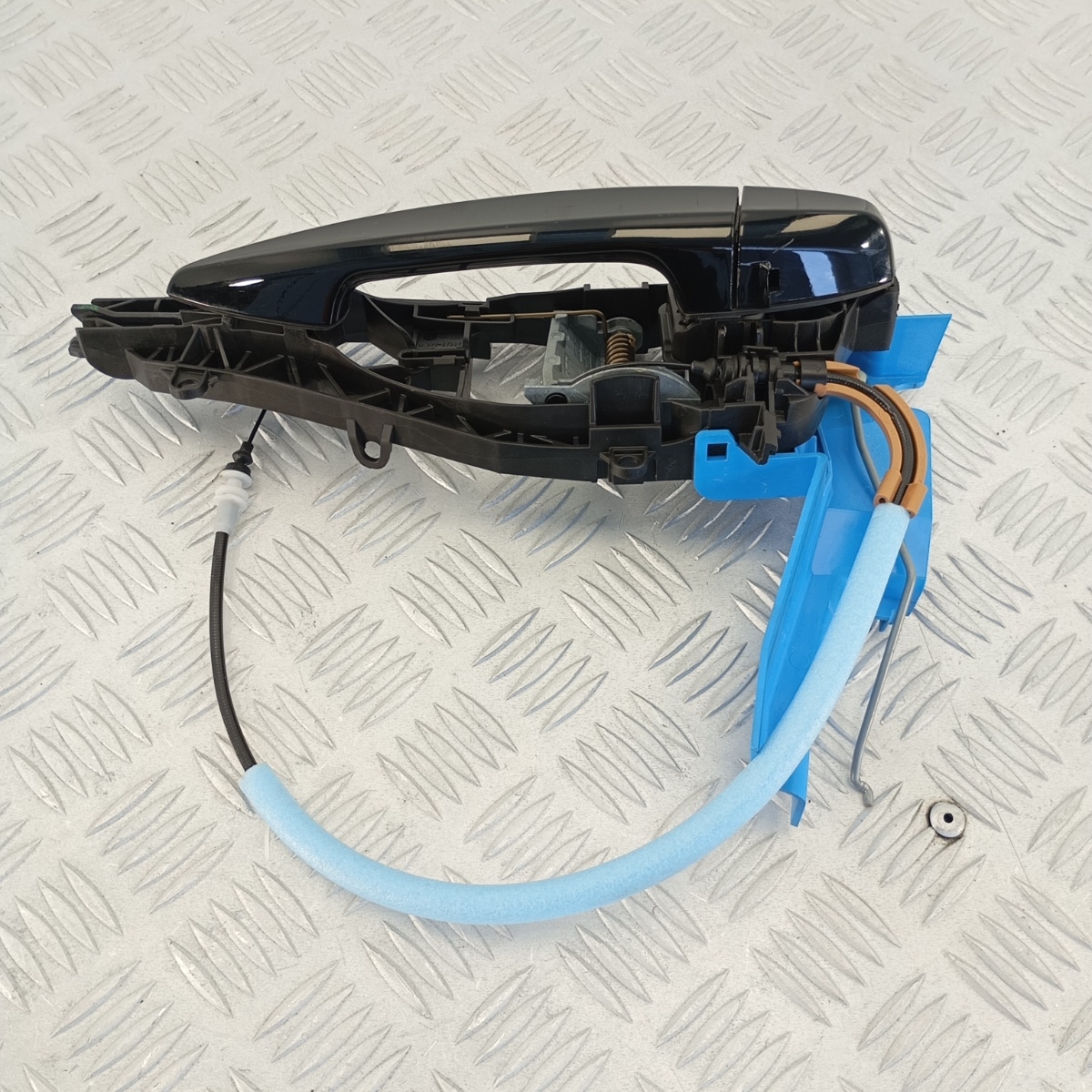 Maniglia porta anteriore sinistra BMW X2 F39 X1 F48 Serie 2 F45 2015-2023 7401209