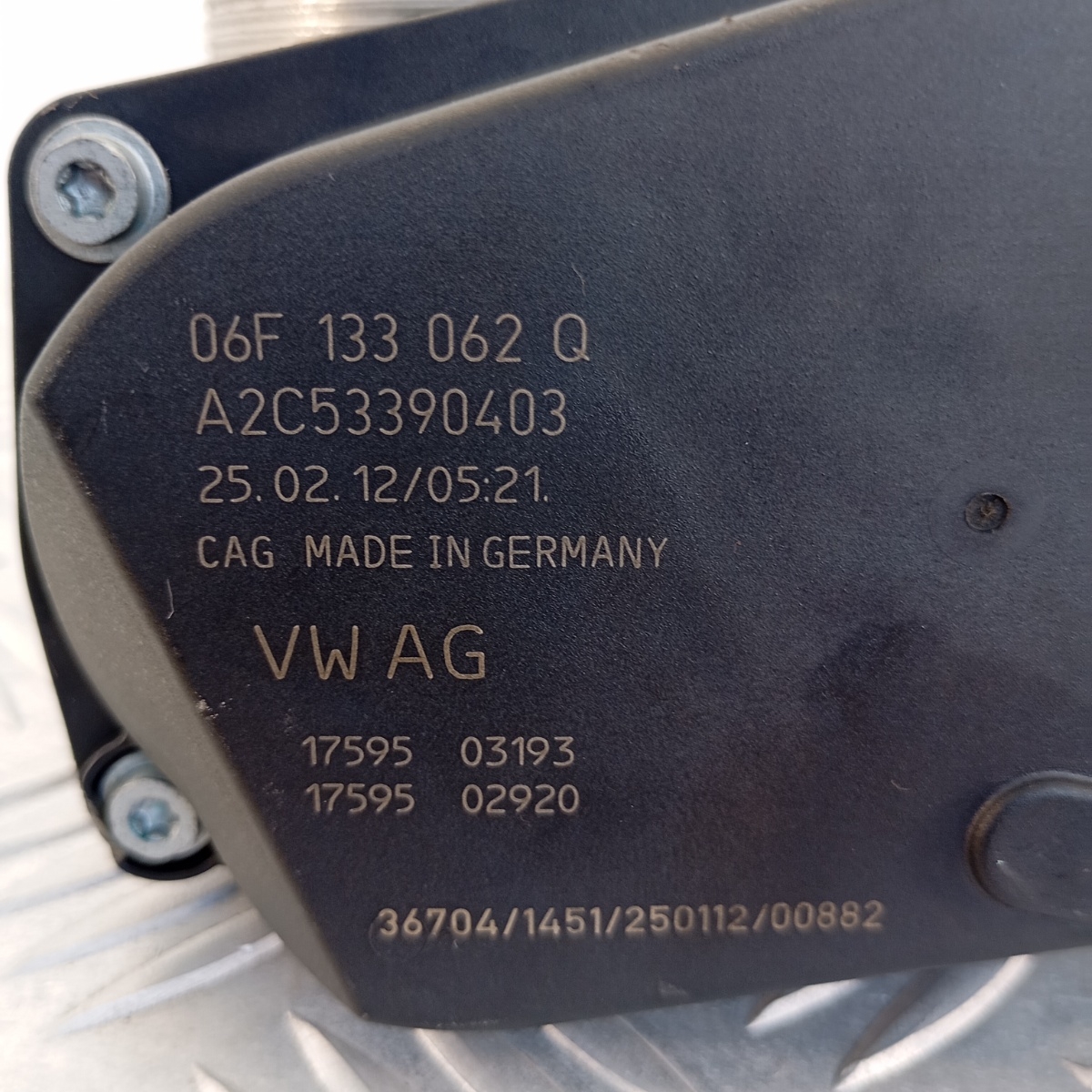 Clapeta accelerazione Audi Seat Skoda VW 1.8 TFSI 06H133062AB - immagine 6