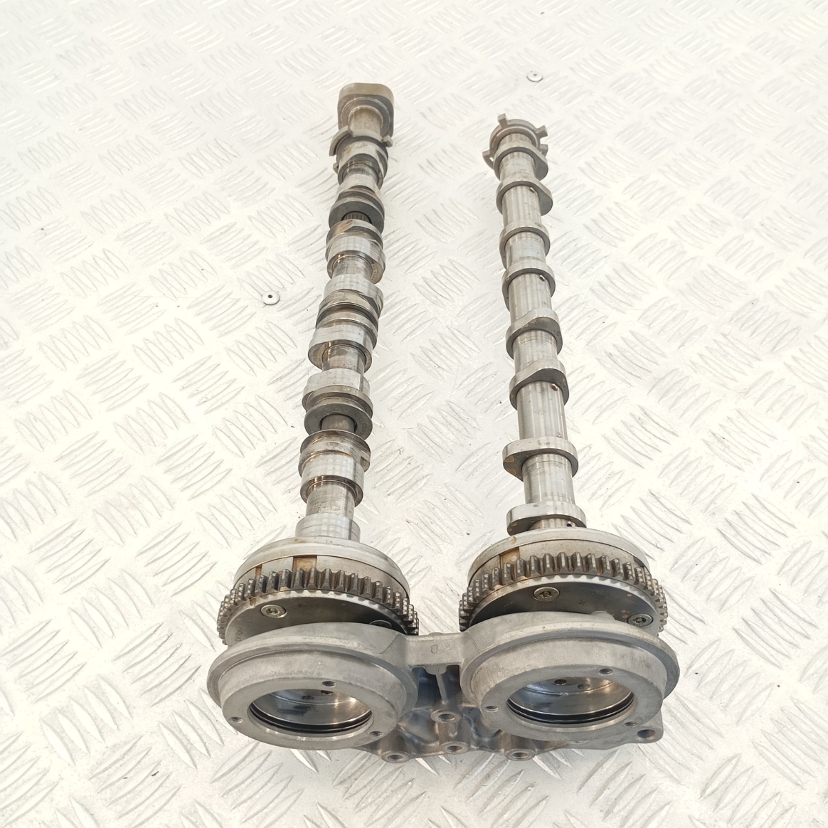 Coppia Alberi a Camme Audi A4 B8 1.8 TFSI Benzina – OEM 06L103166D - immagine 5