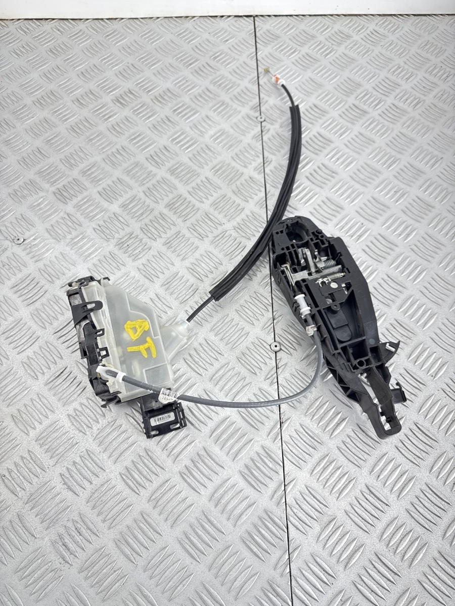 Serratura Porta Anteriore Sinistra Citroën C3 Aircross 2017-2024 OEM 266782