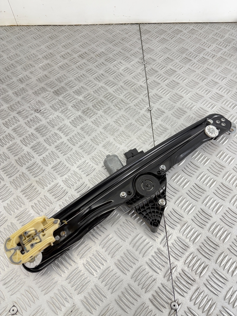 Alzacristallo Anteriore Sinistro Citroën C3 Aircross 2017-2024 OEM 0130824275