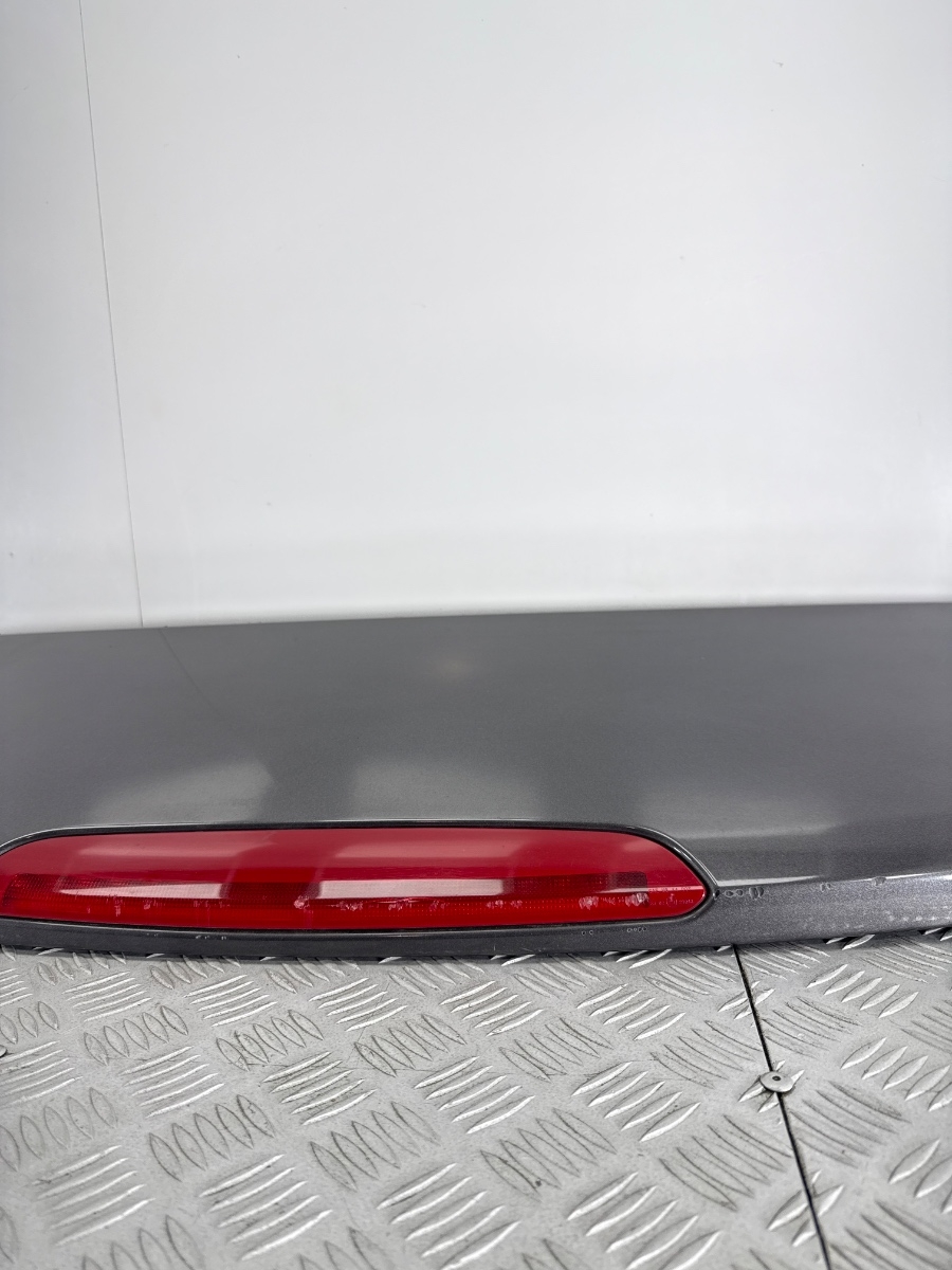 Spoiler Posteriore Jeep Renegade 2014-2022 OEM 07357175390 con terzo stop - immagine 5