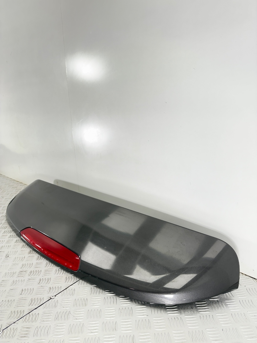 Spoiler Posteriore Jeep Renegade 2014-2022 OEM 07357175390 con terzo stop - immagine 2