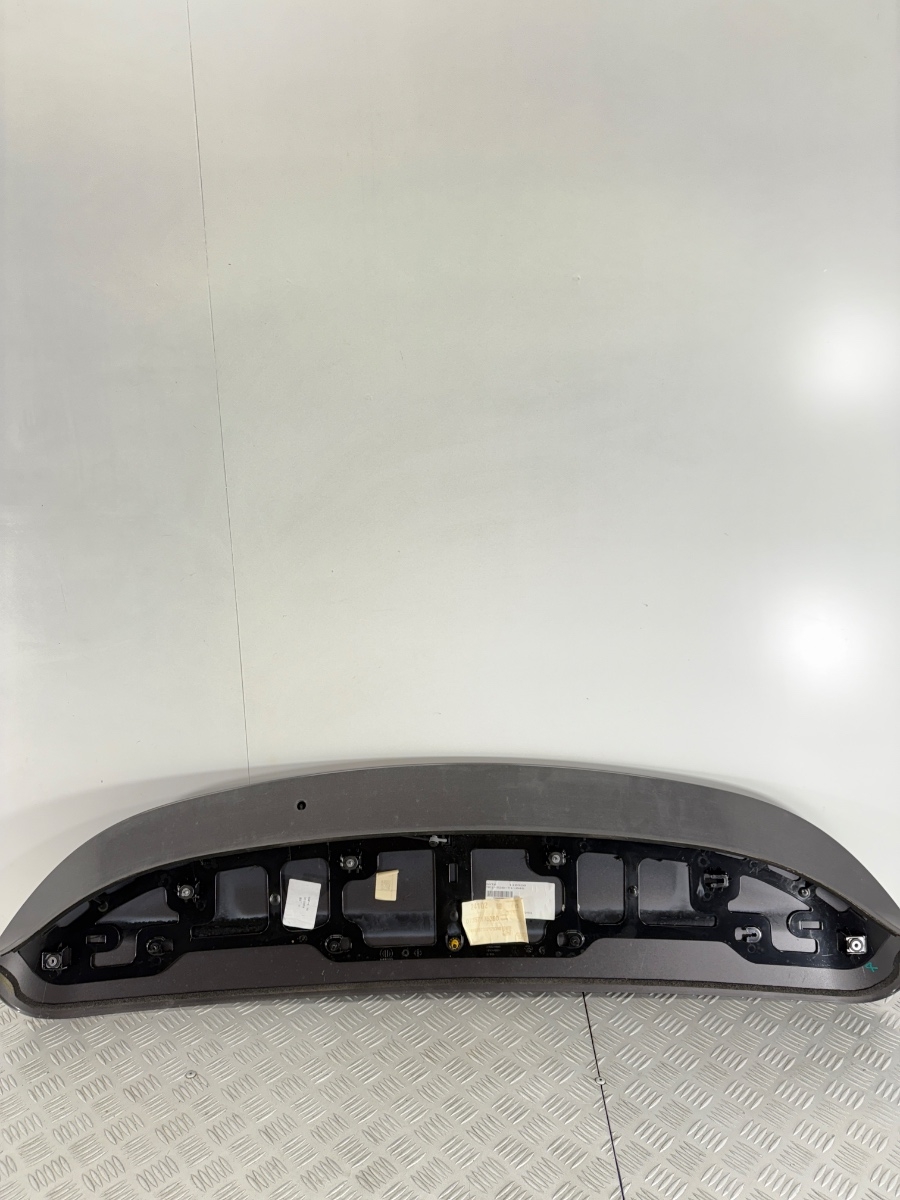 Spoiler Posteriore Jeep Renegade 2014-2022 OEM 07357175390 con terzo stop - immagine 4