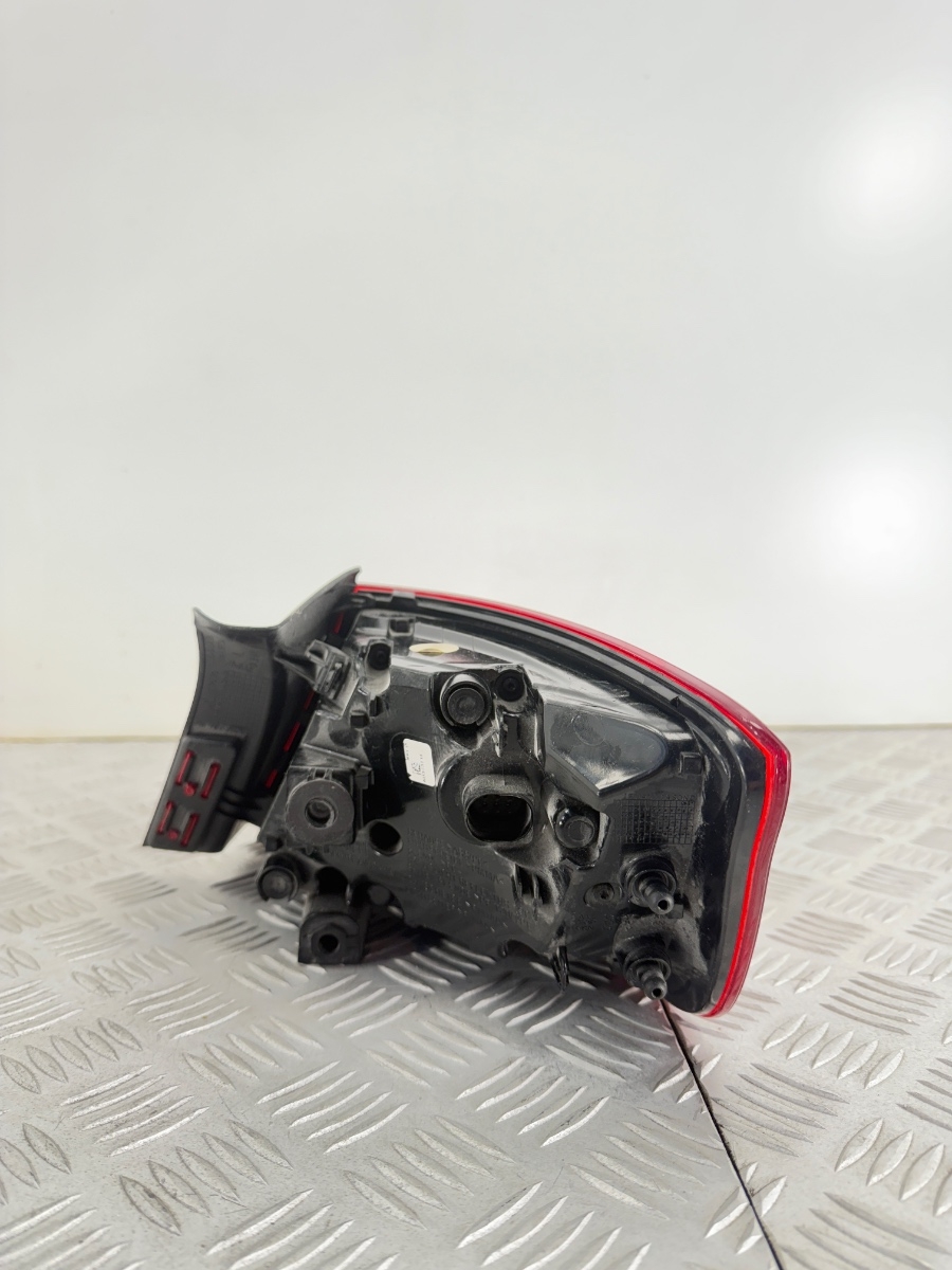 Fanale Posteriore Sinistro Esterno Audi A3 8V 2012-2016 OEM AU373T1E - immagine 6