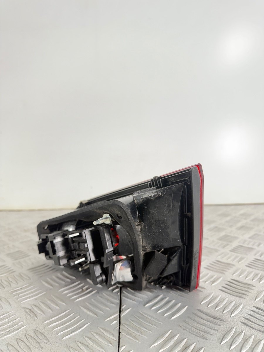 Fanale Interno Posteriore Sinistro Audi A3 8V Sportback OEM 8V4945093 - immagine 6