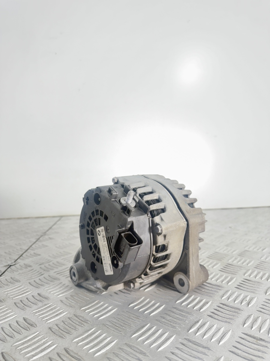 Alternatore BMW 3 4 X5 X6 F15 F16  Valeo 3.0d N57 8570675