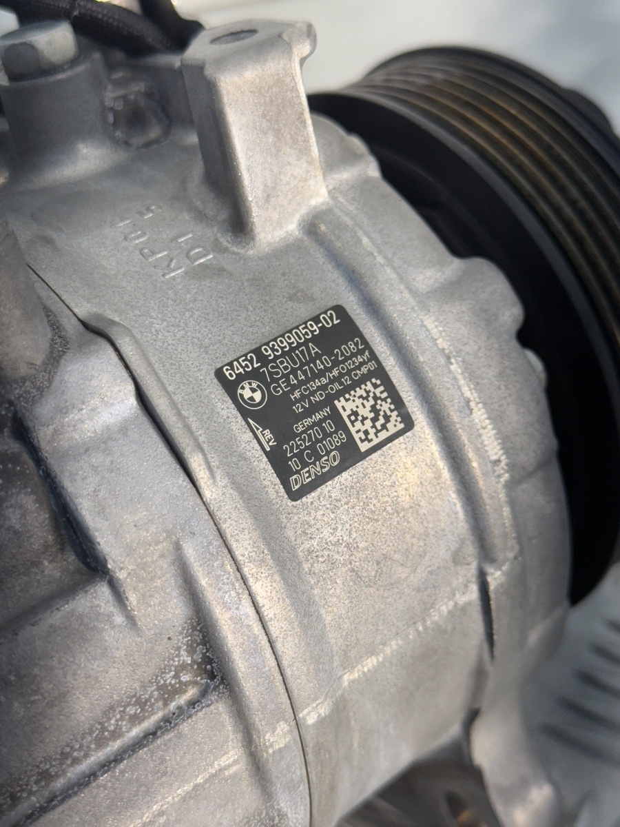 Compressore Clima BMW X4 X3 X5 F15 X6 Denso OEM 6452939905902 - immagine 2