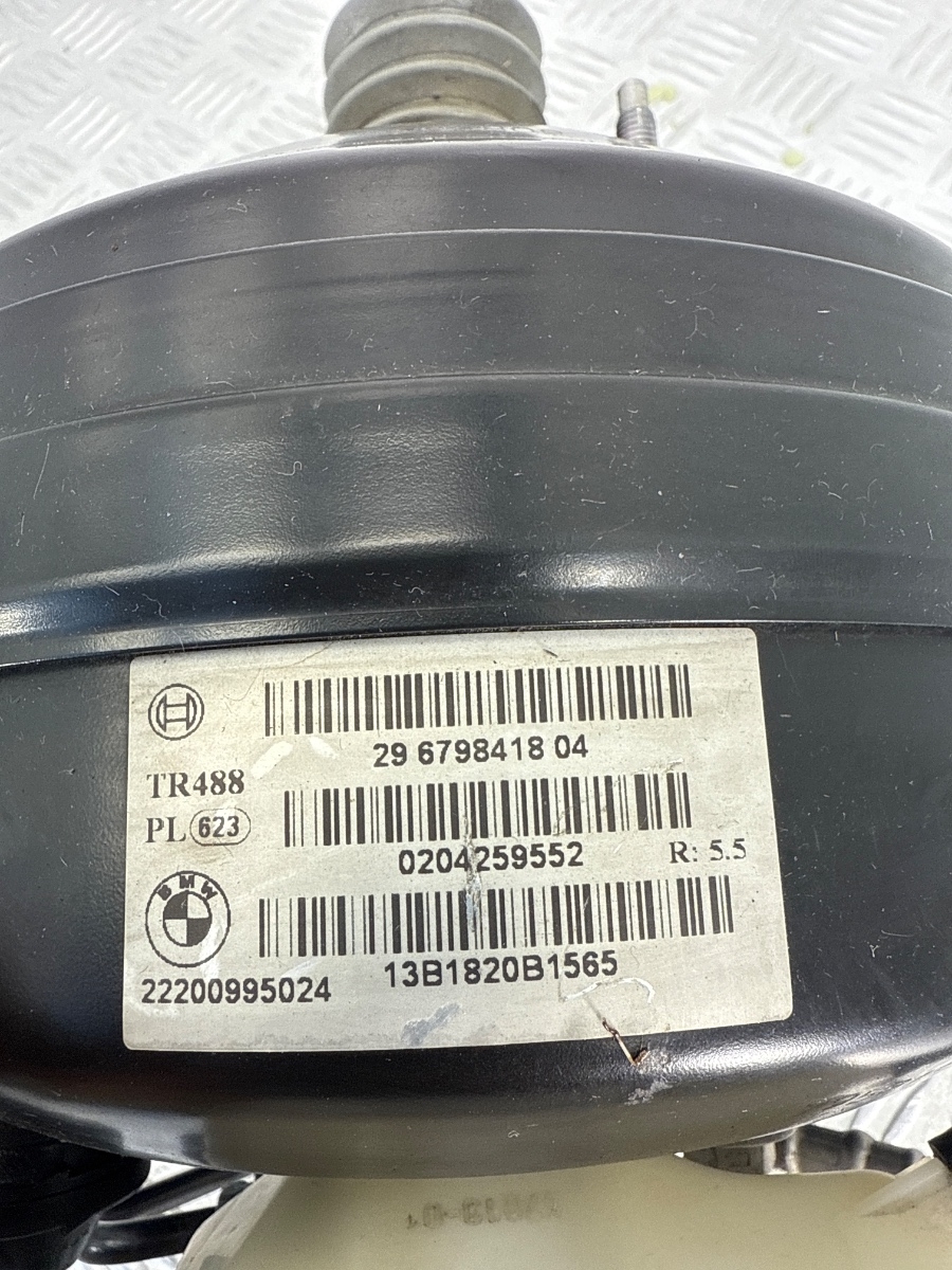 Servofreno BMW Serie 3 F30 F20 F36 Bosch 0204259552 - immagine 6